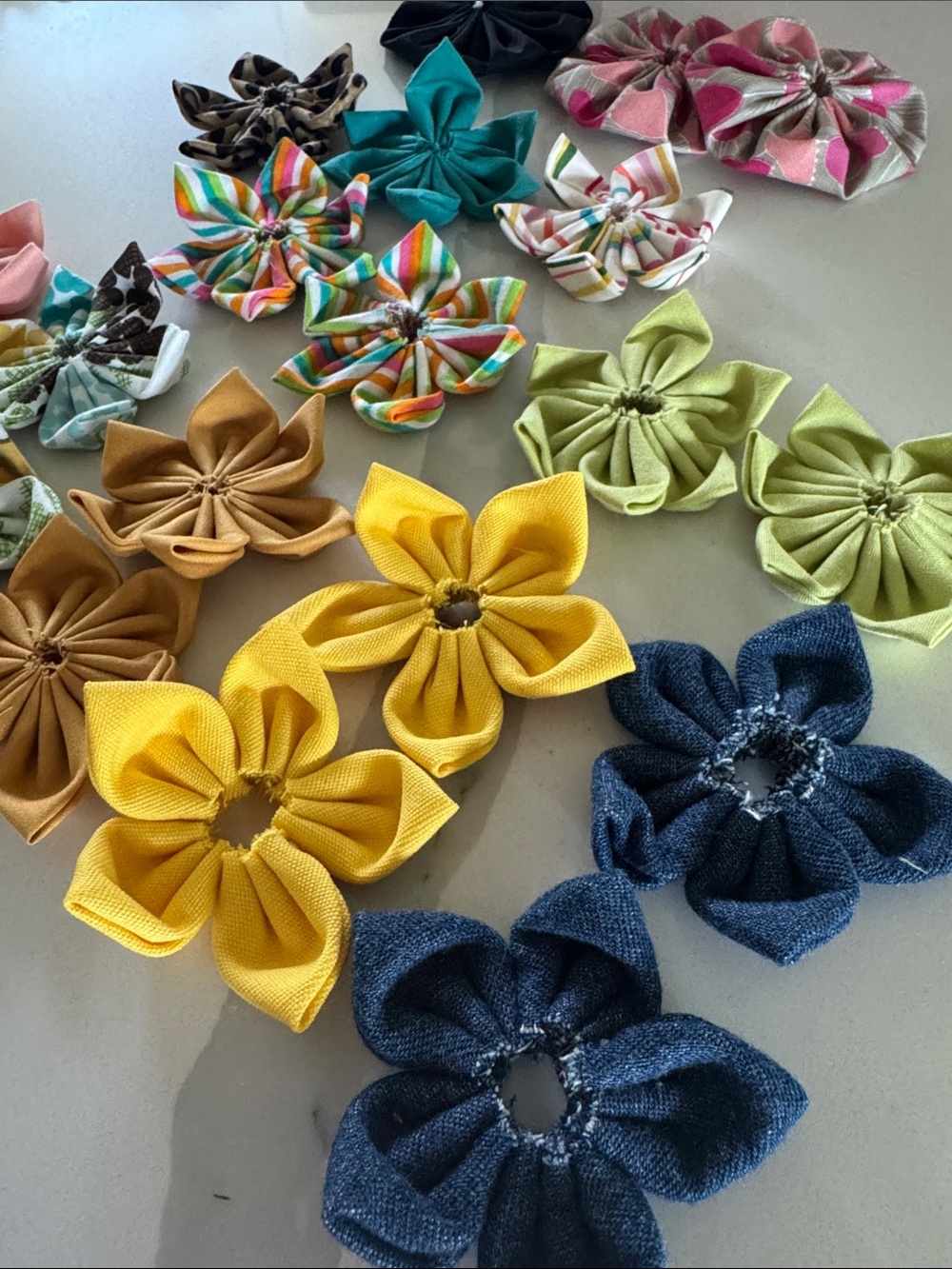 Colorful Fabric Flower Appliqués - Multi-Color Set - Picture 2 of 5